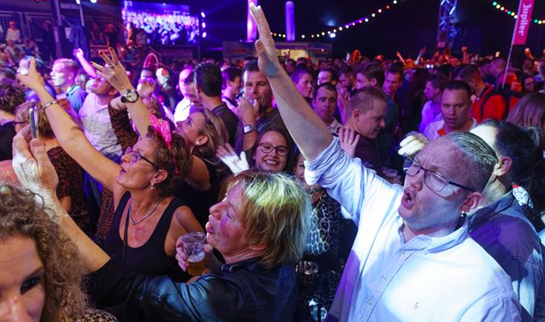 Mega PIraten Festijn Maaskantje Busreizen 2023 Eleven Travel Mega PIraten Festijn Maaskantje Busreizen 2023 Eleven Travel